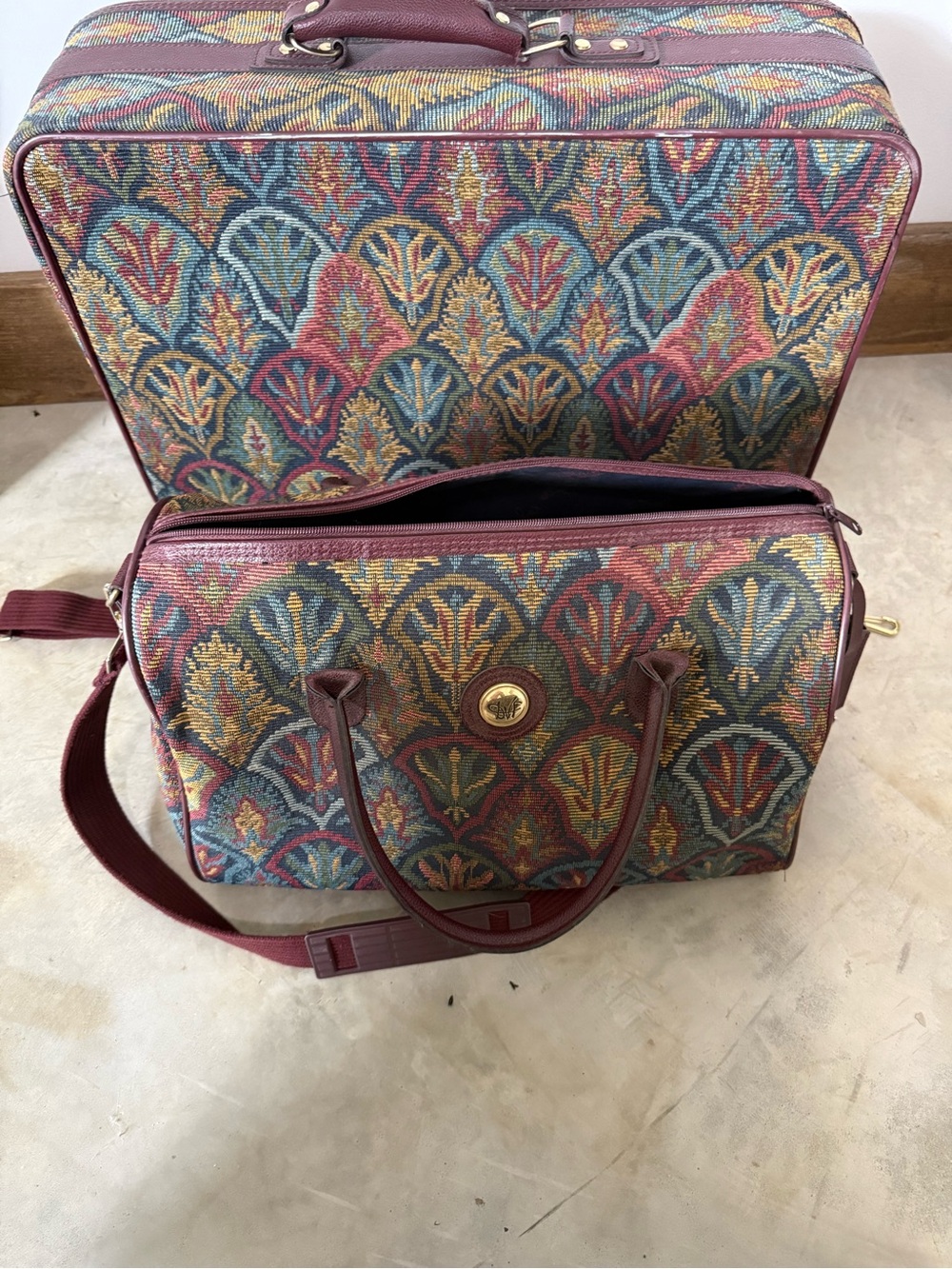 Tapestry Multicolor Travel Tote with Burgundy Trim